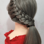483011128786963264 Simple French hairstyle